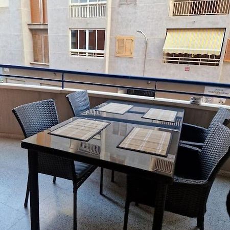 Spanish Style Apartment Near The Beach Торевьиа Экстерьер фото